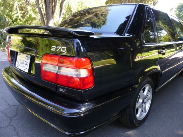 1998 Volvo S70 LS Special Value