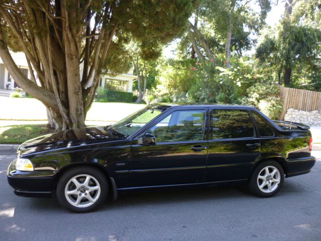 1998 Volvo S70 LS Special Value