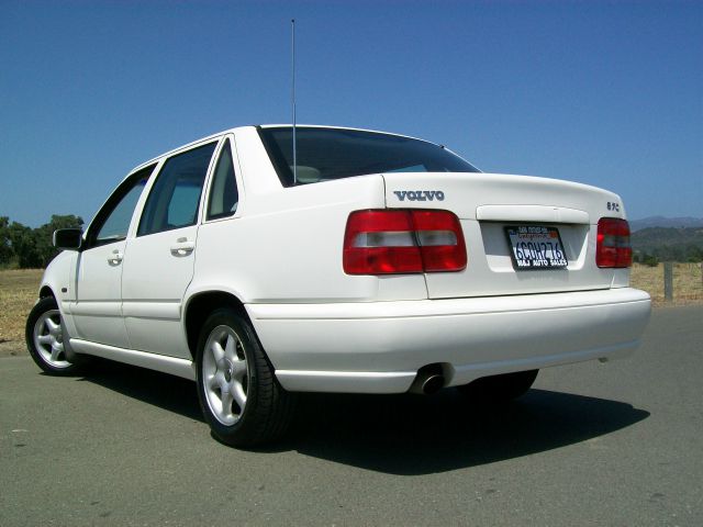 1998 Volvo S70 Passion