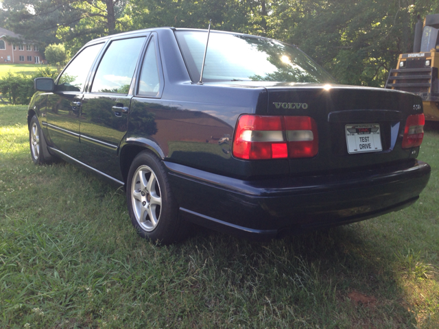 1999 Volvo S70 LS Special Value