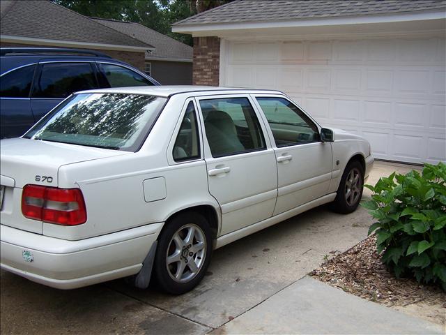 1999 Volvo S70 Unknown
