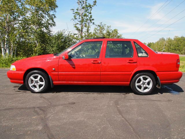 1999 Volvo S70 ST VERY LOW Miles