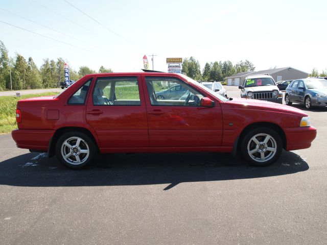 1999 Volvo S70 ST VERY LOW Miles