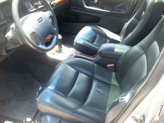 1999 Volvo S70 LS Special Value