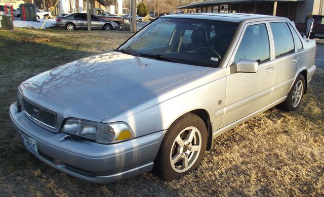 1999 Volvo S70 ST VERY LOW Miles