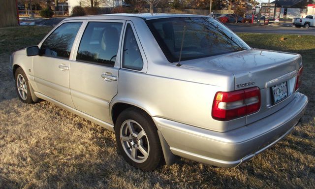 1999 Volvo S70 ST VERY LOW Miles
