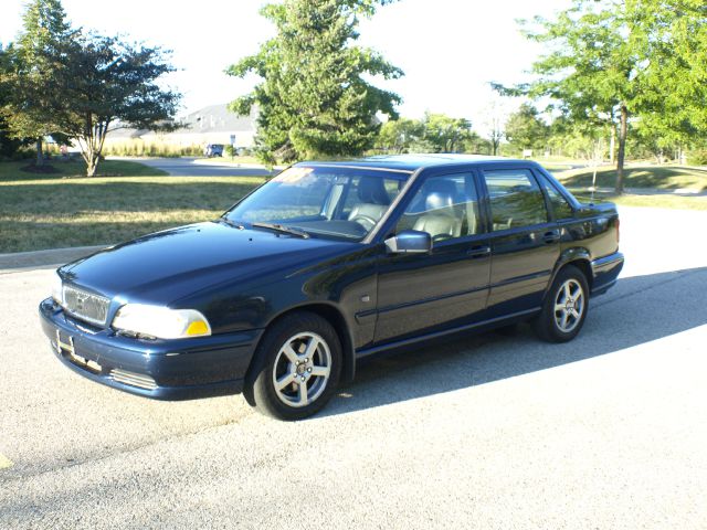 1999 Volvo S70 ST VERY LOW Miles