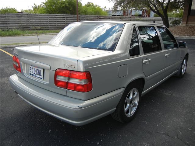 2000 Volvo S70 SE