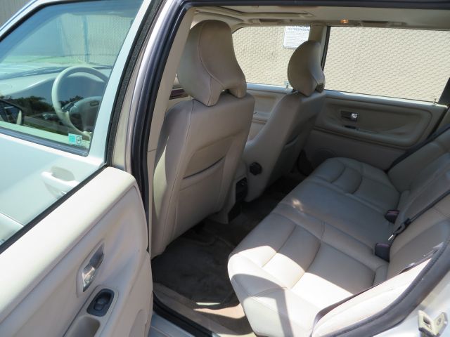 2000 Volvo S70 Unknown