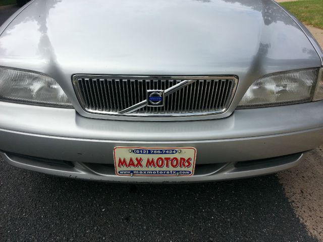 2000 Volvo S70 LS Special Value