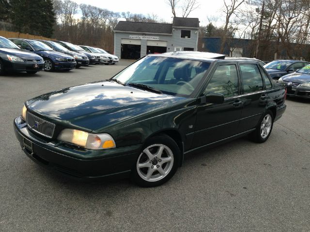 2000 Volvo S70 X
