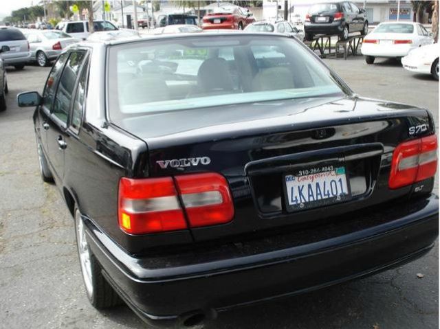 2000 Volvo S70 Unknown