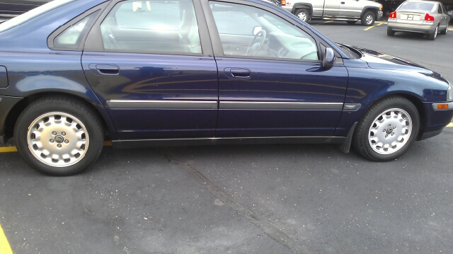 1999 Volvo S80 4X4 - ONE Owner