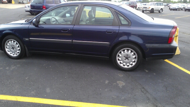 1999 Volvo S80 4X4 - ONE Owner