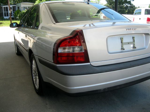1999 Volvo S80 LE 4x4 SUV