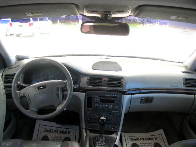 1999 Volvo S80 LE 4x4 SUV