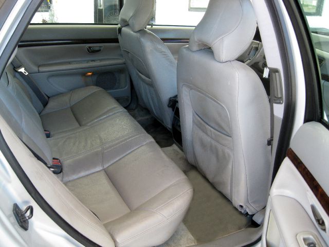 1999 Volvo S80 LE 4x4 SUV