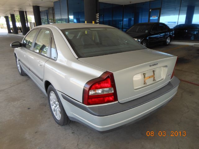 1999 Volvo S80 LE 4x4 SUV