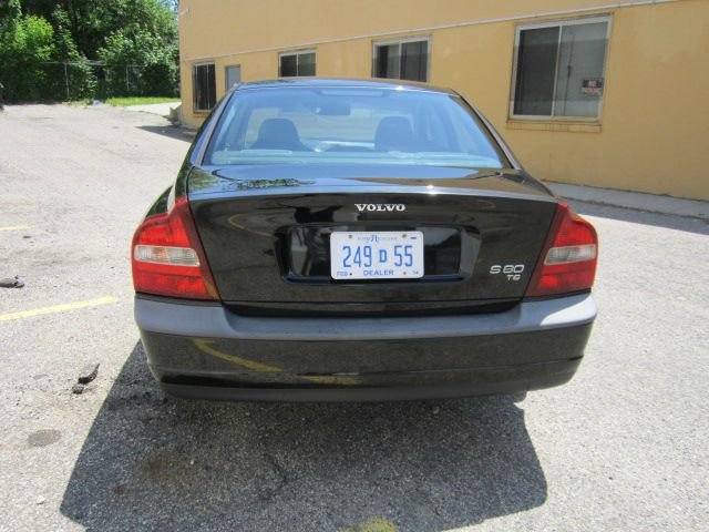 1999 Volvo S80 LE 4x4 SUV