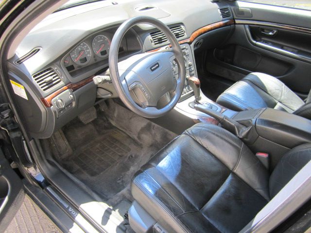 1999 Volvo S80 LE 4x4 SUV