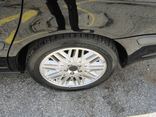 1999 Volvo S80 LE 4x4 SUV