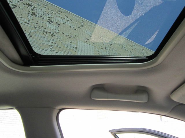 1999 Volvo S80 LE 4x4 SUV