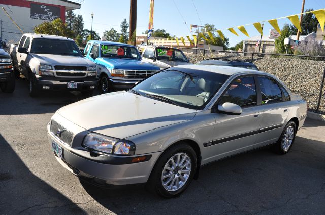 1999 Volvo S80 LE 4x4 SUV