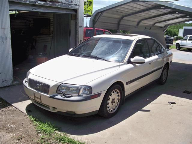 1999 Volvo S80 4X4 - ONE Owner
