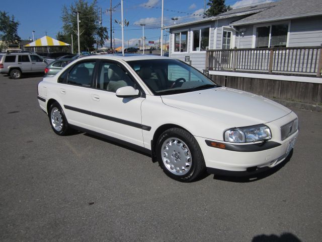 1999 Volvo S80 4X4 - ONE Owner