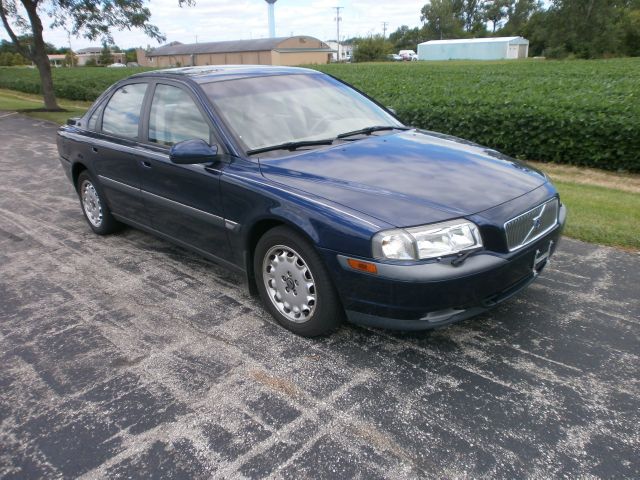 2000 Volvo S80 4X4 - ONE Owner