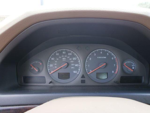 2000 Volvo S80 4X4 - ONE Owner