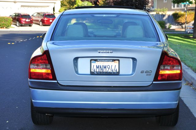 2000 Volvo S80 4X4 - ONE Owner