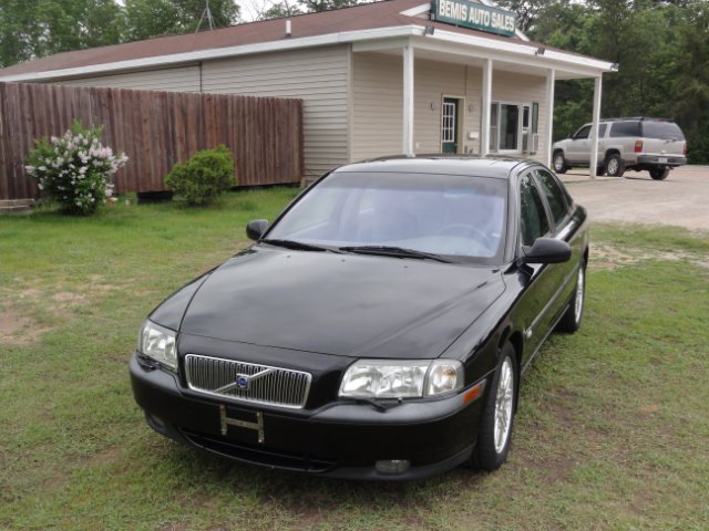 2000 Volvo S80 LE 4x4 SUV