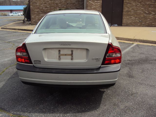 2000 Volvo S80 4X4 - ONE Owner