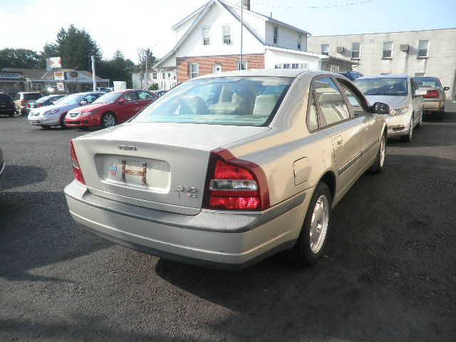 2001 Volvo S80 4X4 - ONE Owner