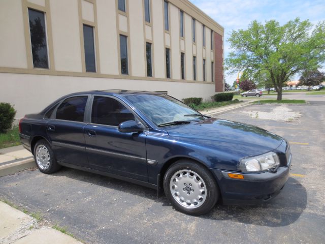 2001 Volvo S80 4X4 - ONE Owner