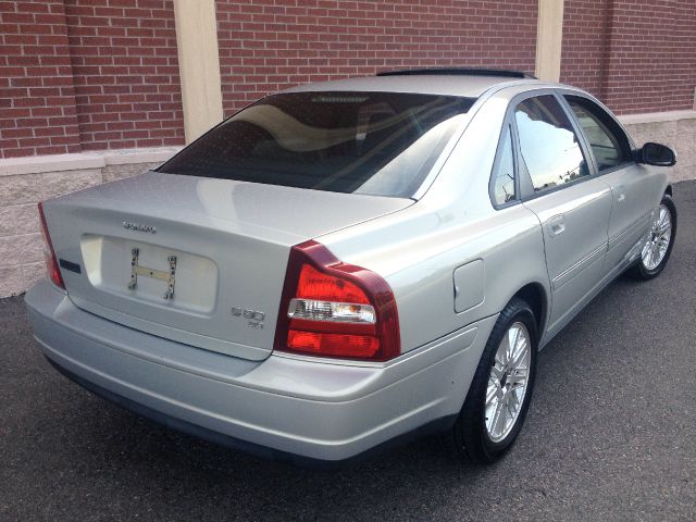 2002 Volvo S80 4X4 - ONE Owner
