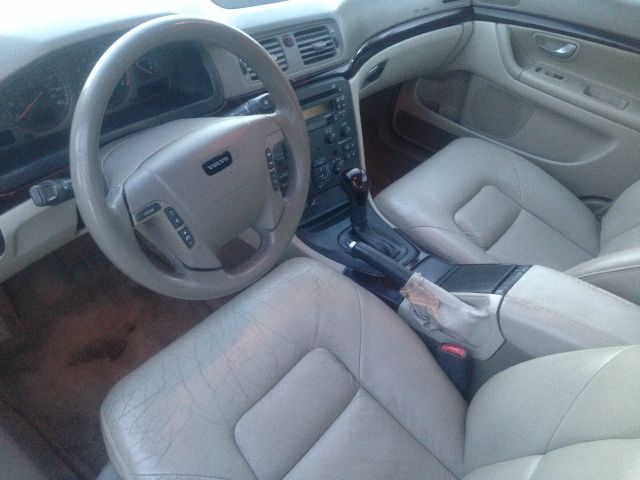 2002 Volvo S80 4X4 - ONE Owner