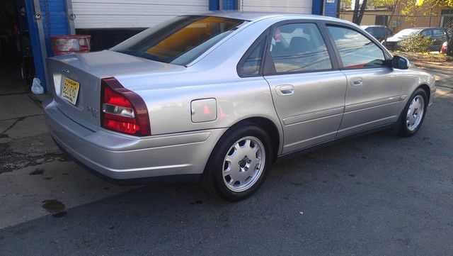 2002 Volvo S80 750li Xdrive 1-ownerawdnavigation Sedan