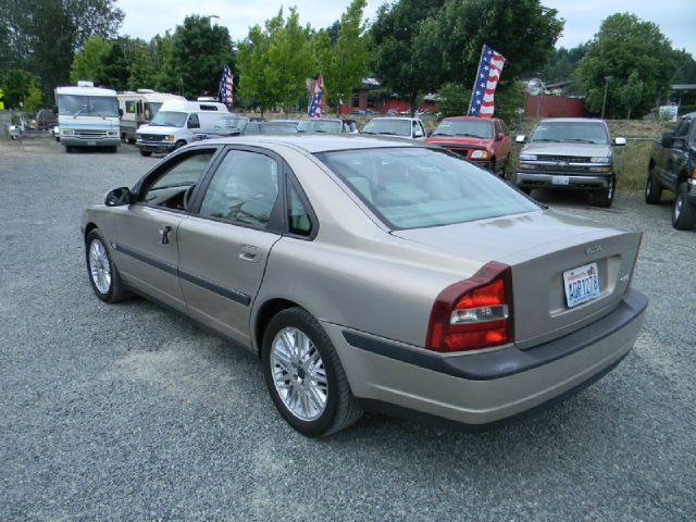 2002 Volvo S80 4X4 - ONE Owner