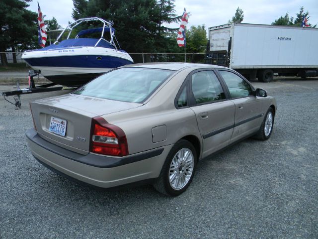 2002 Volvo S80 4X4 - ONE Owner