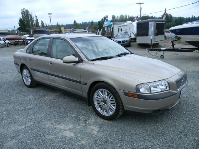2002 Volvo S80 4X4 - ONE Owner