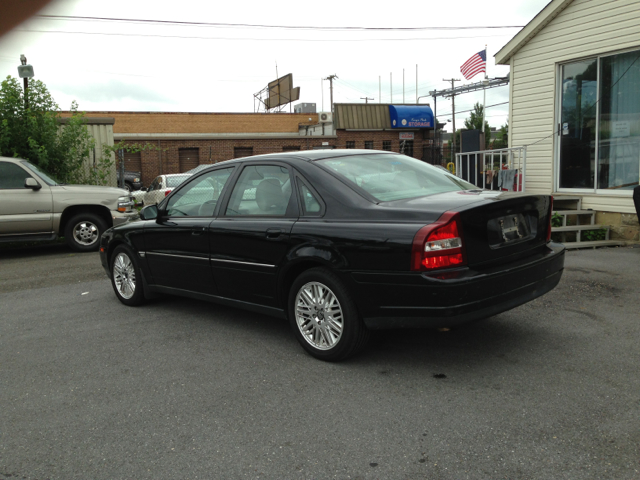 2002 Volvo S80 Unknown