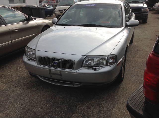 2002 Volvo S80 4X4 - ONE Owner