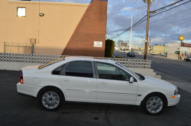 2002 Volvo S80 4X4 - ONE Owner