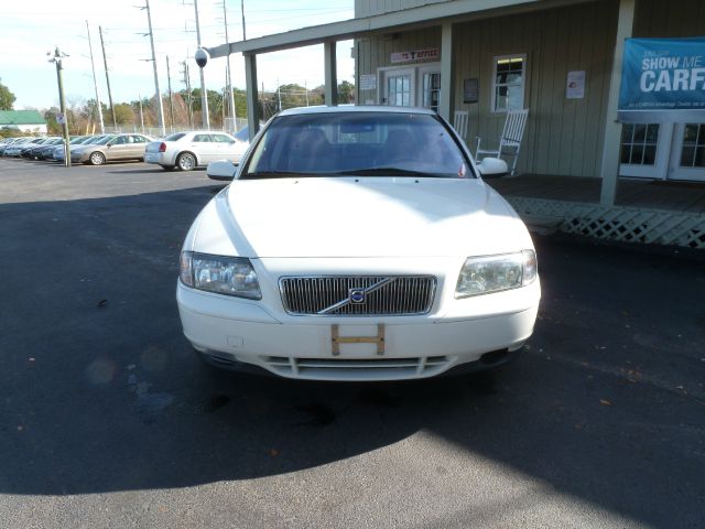 2002 Volvo S80 4X4 - ONE Owner