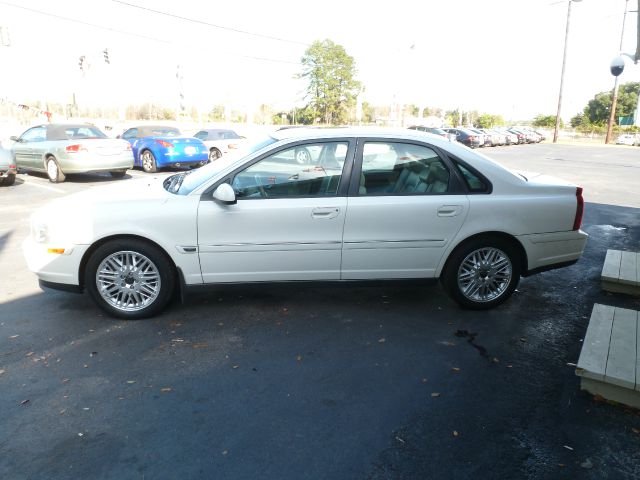 2002 Volvo S80 4X4 - ONE Owner