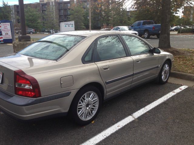 2002 Volvo S80 Unknown