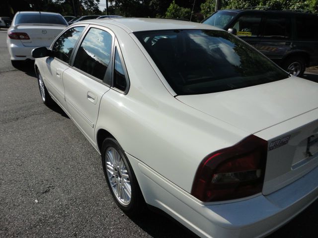 2003 Volvo S80 Unknown
