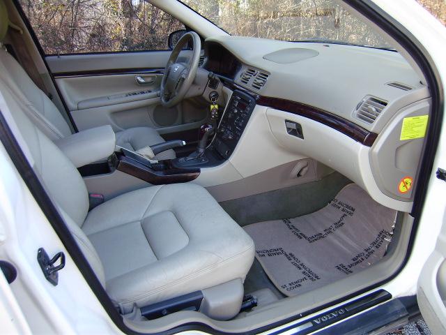 2003 Volvo S80 4X4 - ONE Owner